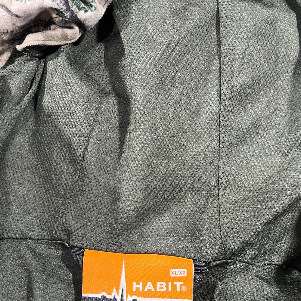 Habit Jacket Mens XL Camo Hunting Outdoors Full‎ Zip Scent Factor Mothwing - Picture 3 of 16